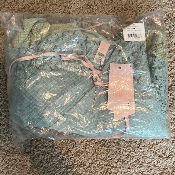 We Are HAH Kim On Lace Boho Ruffle Top Blue Green Size M - Picture 5 of 9